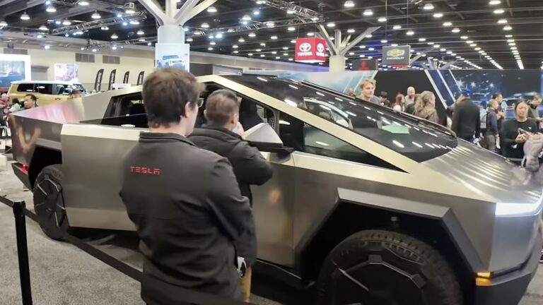 Don’t let the Liberals fool you on electric cars